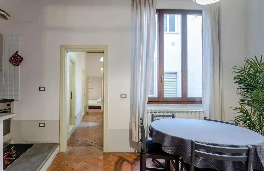 Centro Sant’Ambrogio Flat-1